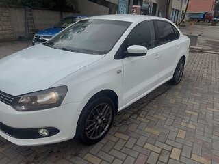 2012 Volkswagen Polo V, белый, 385000 рублей, вид 4