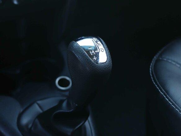 2015 Renault Sandero Stepway II, зелёный, 871320 рублей - вид 13
