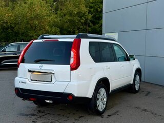 2014 Nissan X-Trail II Рестайлинг, белый, 939000 рублей, вид 4
