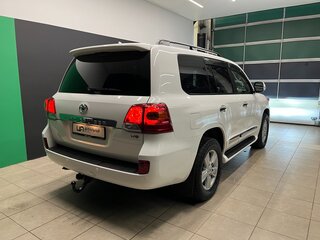 2014 Toyota Land Cruiser 200 Series Рестайлинг 1, белый, 4800000 рублей, вид 5