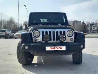 2015 Jeep Wrangler III (JK), чёрный, 2450000 рублей, вид 1