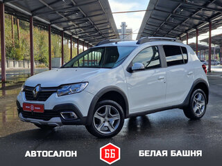 2019 Renault Sandero Stepway II Рестайлинг, белый, 870000 рублей, вид 1