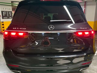 2026 Mercedes-Benz GLS 450 II (X167) Рестайлинг, серый, 19270000 рублей, вид 4