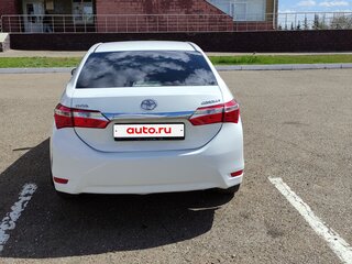 2013 Toyota Corolla XI (E160, E170, E180), белый, 1140000 рублей, вид 4