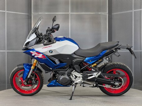 2025 BMW F 900 XR, белый, 1339000 рублей, вид 5