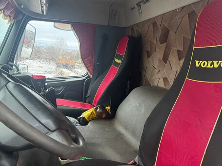 2011 Volvo FMX, красный, 5100000 рублей, вид 3