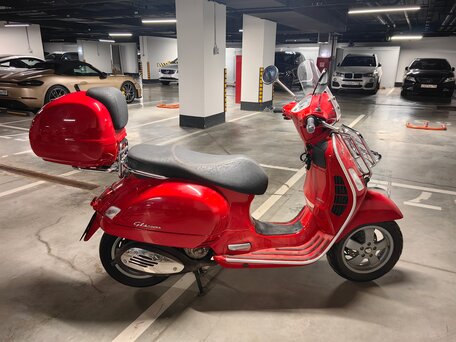 2012 Vespa GTS 250, красный, 415000 рублей, вид 2