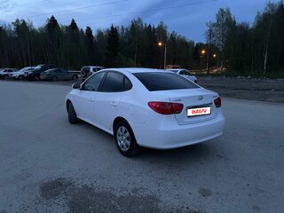 2010 Hyundai Elantra IV (HD), белый, 740000 рублей, вид 5
