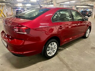 2021 Volkswagen Polo VI, красный, 2500000 рублей, вид 4