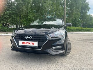 2017 Hyundai Solaris II, чёрный, 1400000 рублей, вид 2