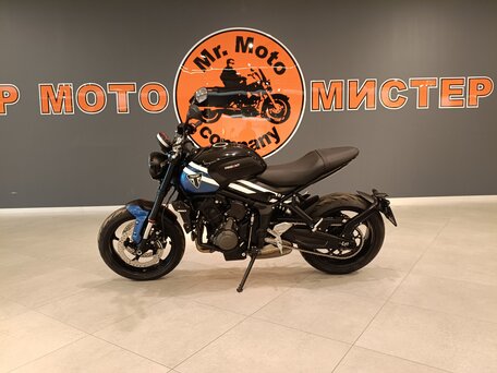 2025 Triumph Trident 660, чёрный, 1068000 рублей, вид 2