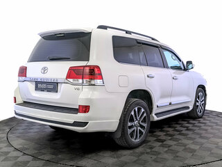 2015 Toyota Land Cruiser 200 Series Рестайлинг 2, белый, 4350000 рублей, вид 5