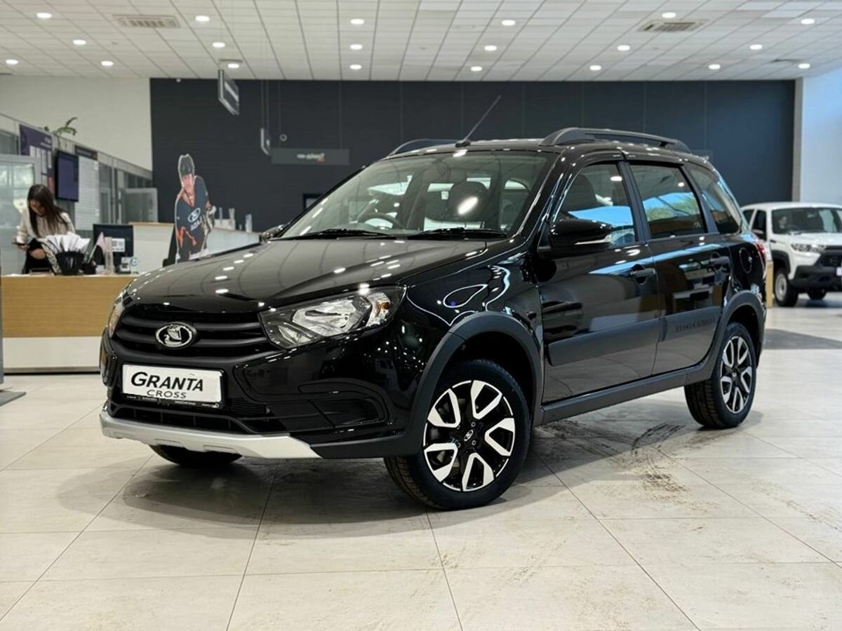 Открыть фотографии: Lada (ВАЗ) Granta I Рестайлинг