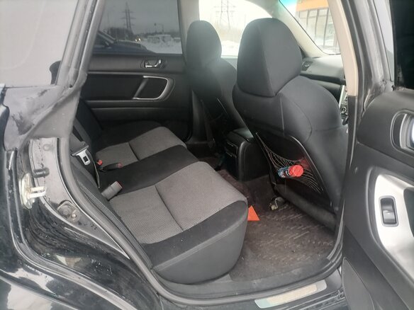2004 Subaru Legacy IV, чёрный, 620000 рублей - вид 6