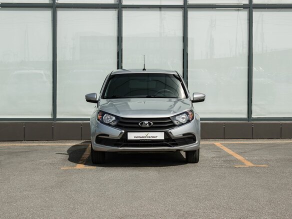 2024 Lada (ВАЗ) Granta I Рестайлинг, серый, 740000 рублей - вид 2