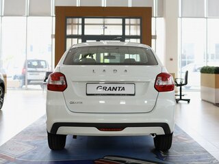 2026 Lada (ВАЗ) Granta I Рестайлинг, белый, 1131000 рублей, вид 4