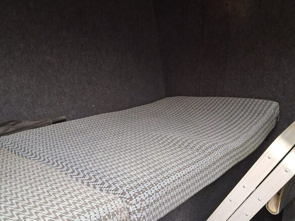 2011 Volkswagen Crafter, красный, 1050000 рублей - вид 9