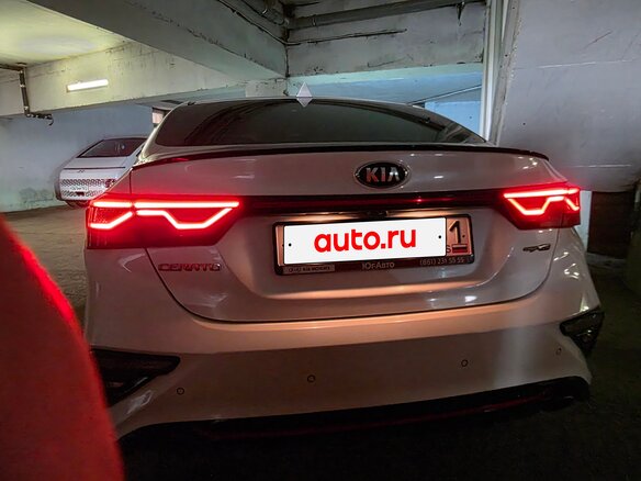 2020 Kia Cerato IV, белый, 1820000 рублей - вид 5