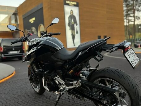 2021 BMW F 900 R, чёрный, 700000 рублей, вид 4