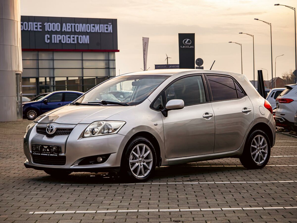 Открыть фотографии: Toyota Auris I