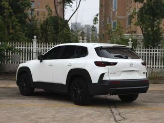 2023 Mazda CX-50, белый, 2750000 рублей, вид 4