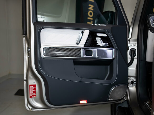 2025 Mercedes-Benz G-Класс AMG 63 AMG II (W465) Рестайлинг, серый - вид 23