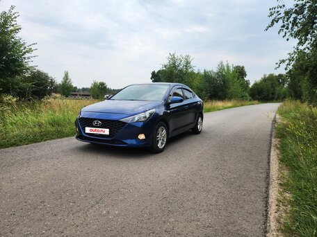 2021 Hyundai Solaris II Рестайлинг, синий, 1300000 рублей, вид 3