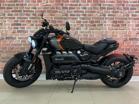 2026 Triumph Rocket 3, чёрный, 3800000 рублей, вид 1