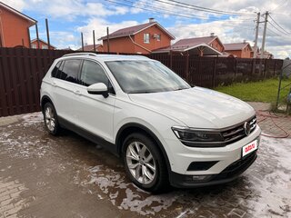 2019 Volkswagen Tiguan II, белый, 2540000 рублей, вид 4