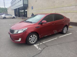 2012 Kia Rio 5-speed III, красный, 415000 рублей, вид 1