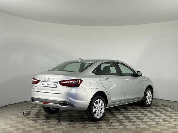 2026 Lada (ВАЗ) Vesta I Рестайлинг (NG), серебристый - вид 17