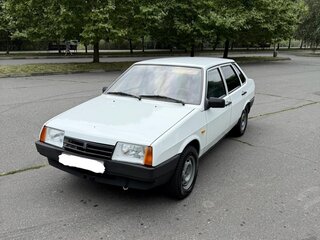 2001 Lada (ВАЗ) 21099, белый, 205000 рублей, вид 2