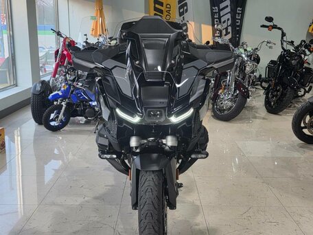 2025 BMW R 1300 RT, чёрный, 2600000 рублей, вид 3