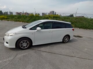 2010 Toyota Wish II, белый, 1000000 рублей, вид 4