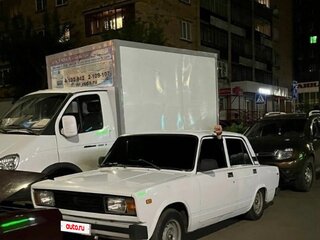 1999 Lada (ВАЗ) 2105, белый, 87000 рублей, вид 1