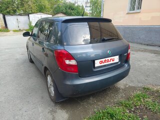2011 Skoda Fabia II Рестайлинг, серый, 400000 рублей, вид 4