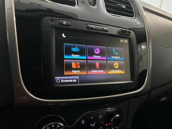 2018 Renault Sandero II Рестайлинг, серебристый, 1167000 рублей - вид 10