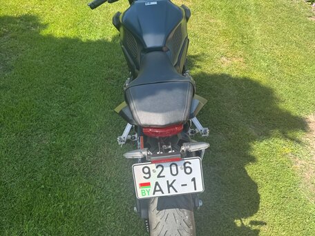 2023 Honda CB 650R, синий, 990000 рублей, вид 4