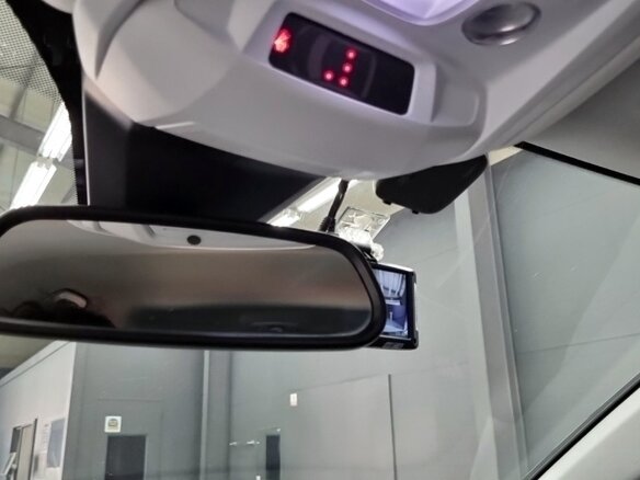 2023 Peugeot 3008 II Рестайлинг, белый - вид 12