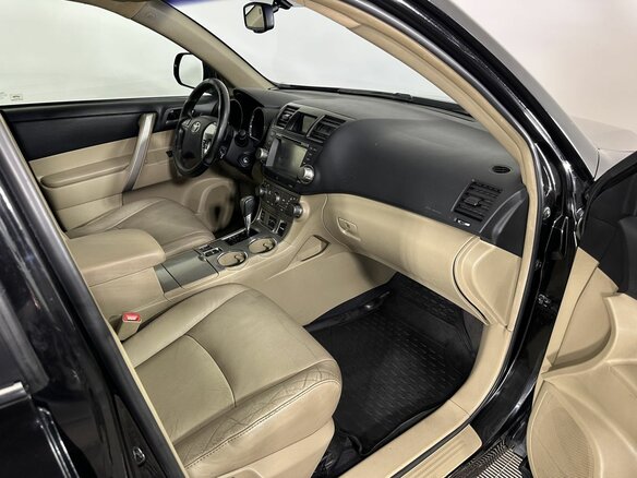 2010 Toyota Highlander II (XU40) Рестайлинг, чёрный, 1190000 рублей - вид 13