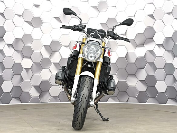 2016 BMW R 1200 R, белый, 999000 рублей - вид 4