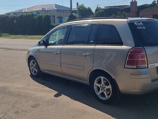 2007 Opel Zafira B, бежевый, 560000 рублей, вид 4