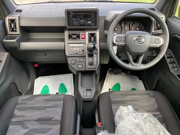 2022 Daihatsu Taft II, зелёный - вид 12