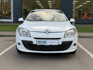 2011 Renault Megane III, белый, 600000 рублей, вид 2
