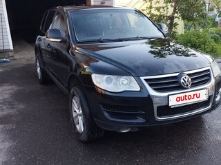 2008 Volkswagen Touareg I Рестайлинг, чёрный, 1100000 рублей, вид 2