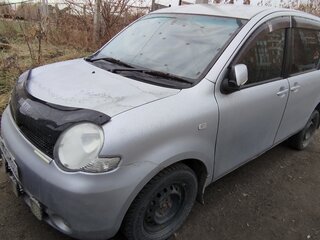 2004 Toyota Sienta I, серый, 275000 рублей, вид 2