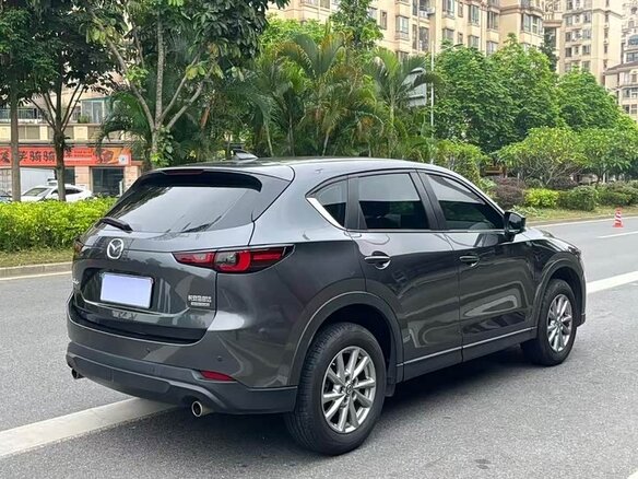 2024 Mazda CX-5 II Рестайлинг, серый, 2140000 рублей - вид 4