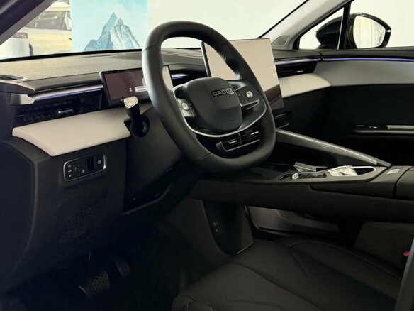 2026 Omoda C5 I Рестайлинг, чёрный - вид 12