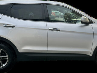 2016 Hyundai Santa Fe III Рестайлинг, серебристый, 2400000 рублей, вид 5