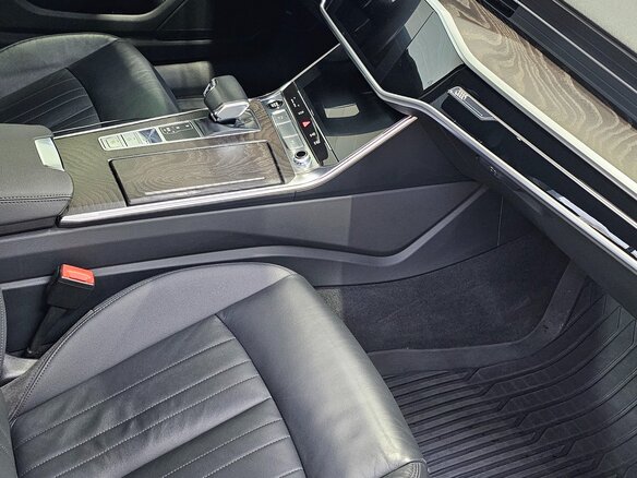 2021 Audi A6 40 TFSI V (C8), серый, 3000000 рублей - вид 5